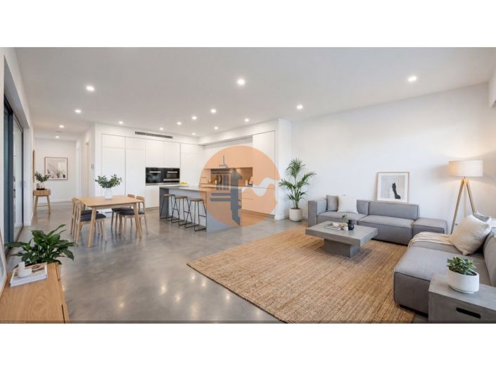 Image No.28-2 Bed Apartment for sale