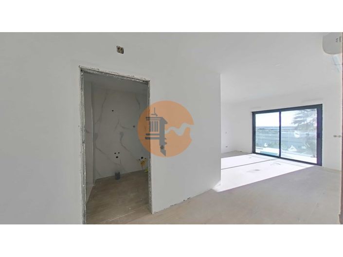 Image No.29-2 Bed Apartment for sale