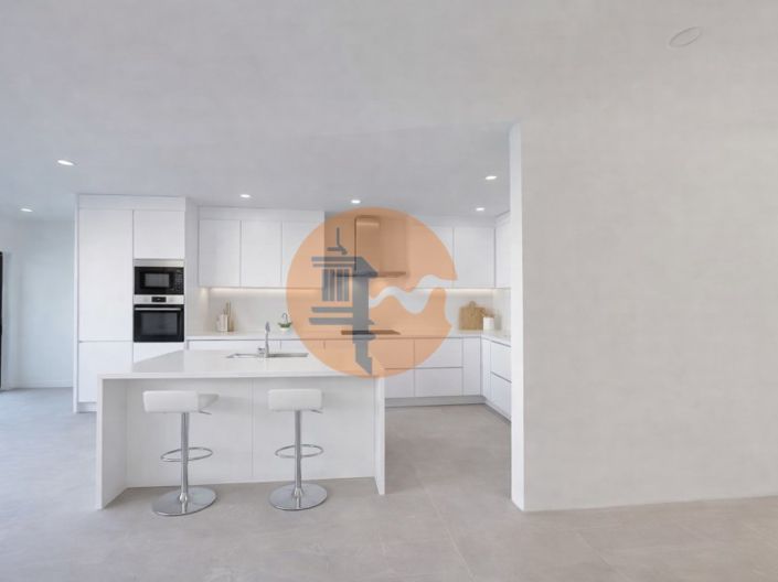 Image No.4-2 Bed Apartment for sale