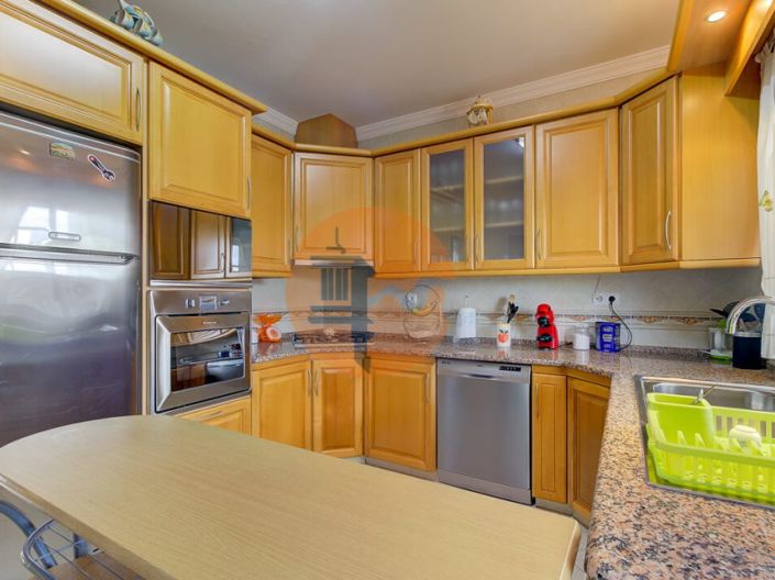 Image No.20-3 Bed House for sale