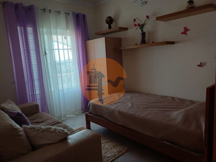 Image No.27-3 Bed House for sale