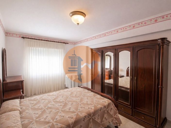 Image No.12-3 Bed Apartment for sale