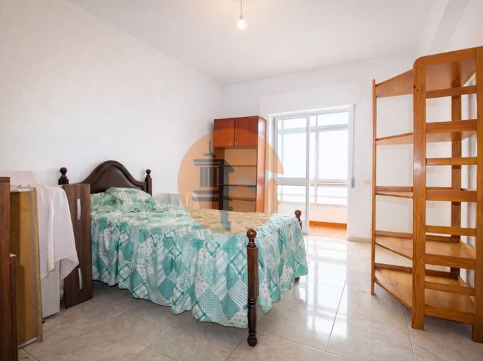 Image No.8-3 Bed Apartment for sale