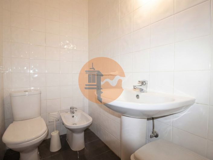 Image No.9-3 Bed Apartment for sale