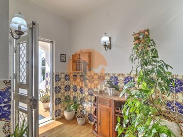 id0ba7b501-0000-0500-0000-0000189be728