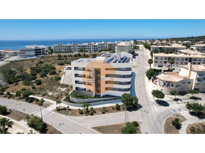 Image No.12-2 Bed Apartment for sale