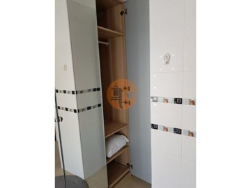 idc8c1c301-0000-0500-0000-000018ac21c4