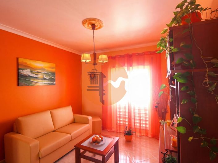 Image No.28-4 Bed House for sale