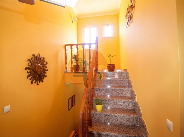 Image No.31-4 Bed House for sale