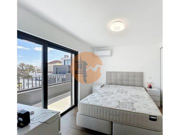 idd3c7c301-0000-0500-0000-000018aca7c6