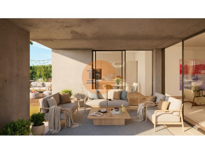 Image No.20-4 Bed House for sale