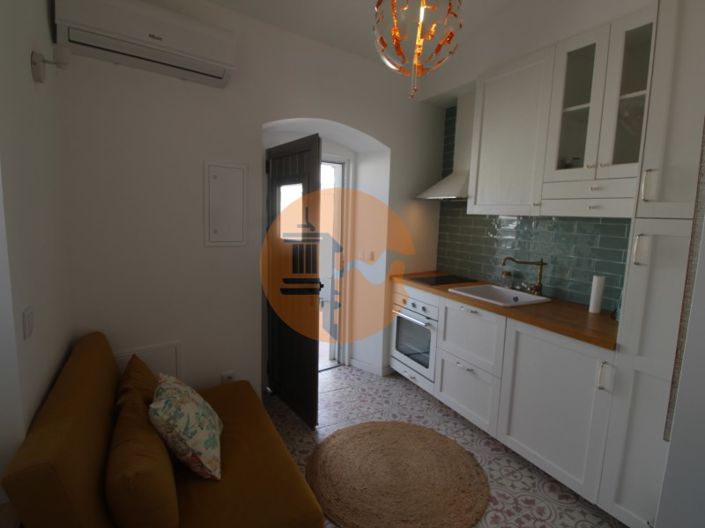 Image No.7-1 Bed House for sale