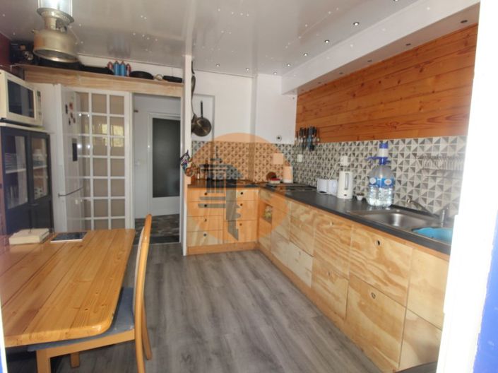 Image No.2-1 Bed House for sale