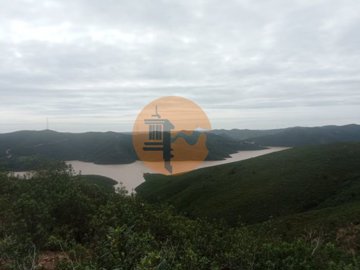 id772fb501-0000-0500-0000-000018c00226