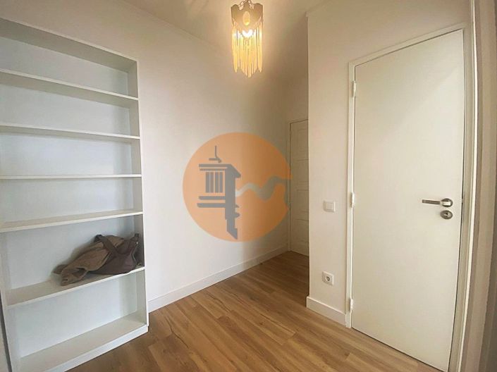 Image No.19-1 Bed Apartment for sale