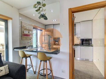 id1c61c501-0000-0500-0000-000018d87e02