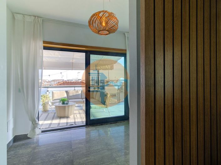 Image No.8-Apartment for sale