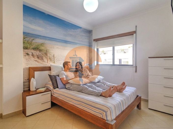 Image No.10-3 Bed Apartment for sale
