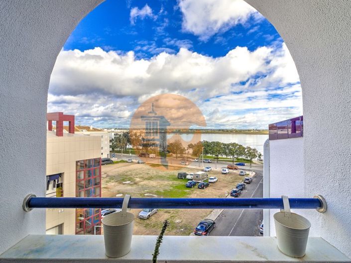 Image No.20-3 Bed Apartment for sale