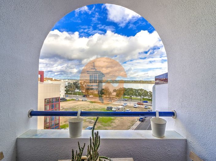 Image No.28-3 Bed Apartment for sale