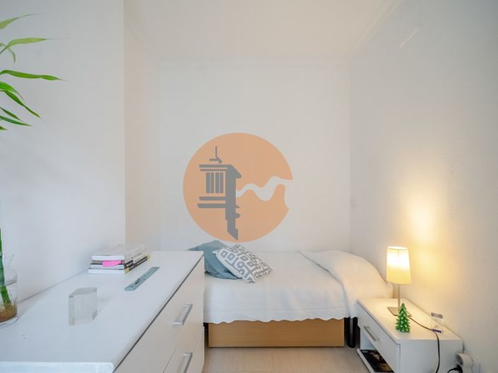 Image No.11-3 Bed Apartment for sale