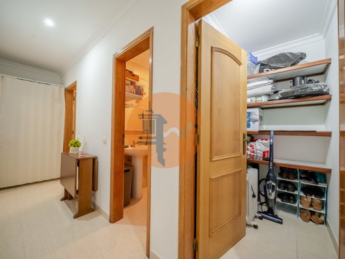 Image No.14-3 Bed Apartment for sale