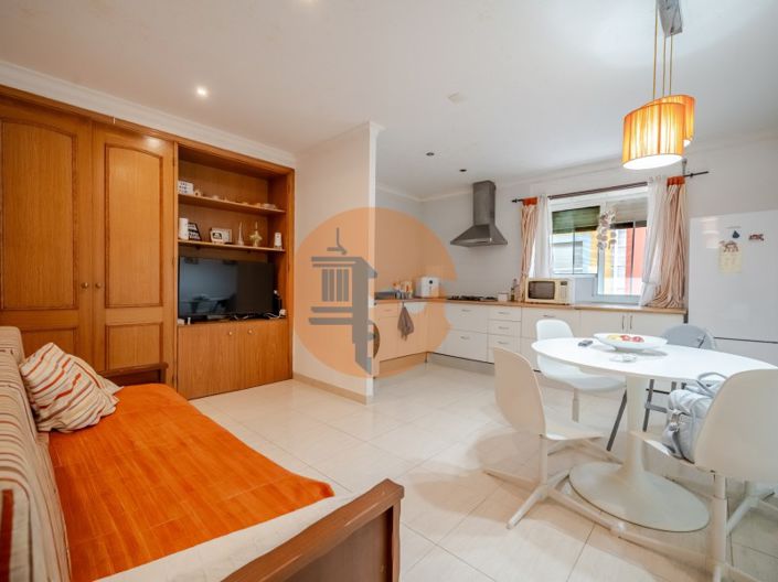 Image No.21-3 Bed Apartment for sale