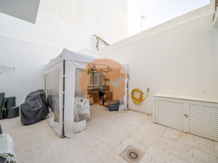 Image No.3-3 Bed Apartment for sale