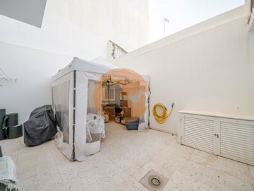 id7d9cc301-0000-0500-0000-000018e2207e