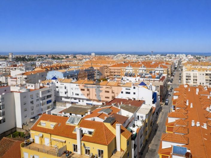 Image No.30-3 Bed Apartment for sale