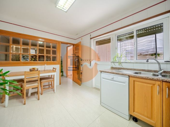 Image No.5-3 Bed Apartment for sale