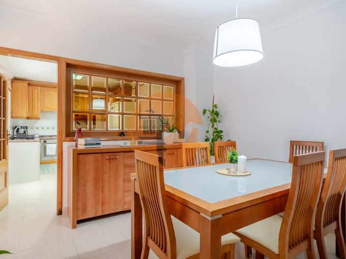 Image No.6-3 Bed Apartment for sale