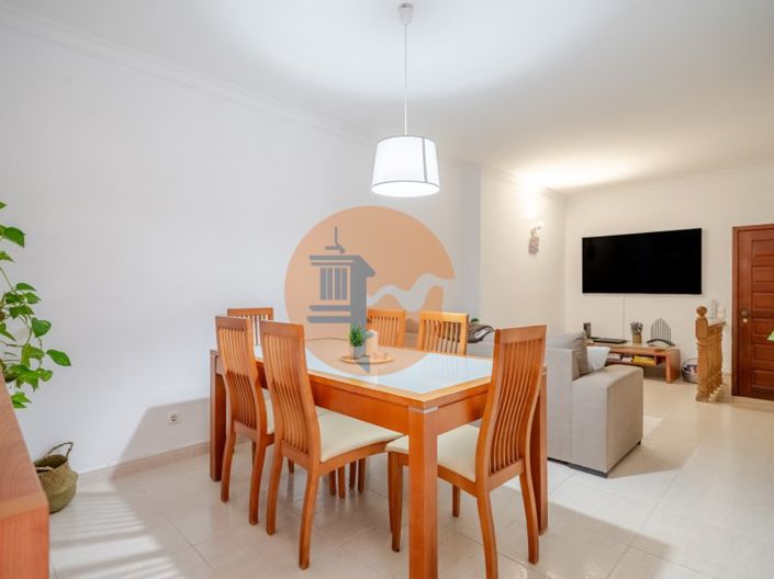 Image No.7-3 Bed Apartment for sale