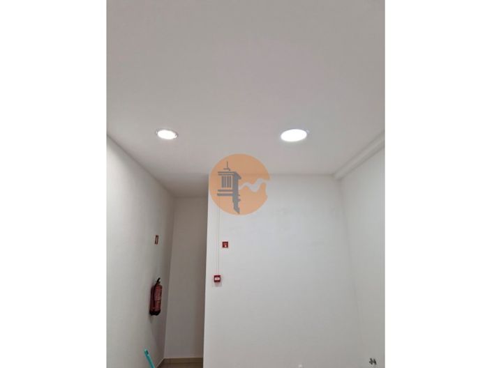 Image No.2-Commercial à vendre à Vila Real de Santo António