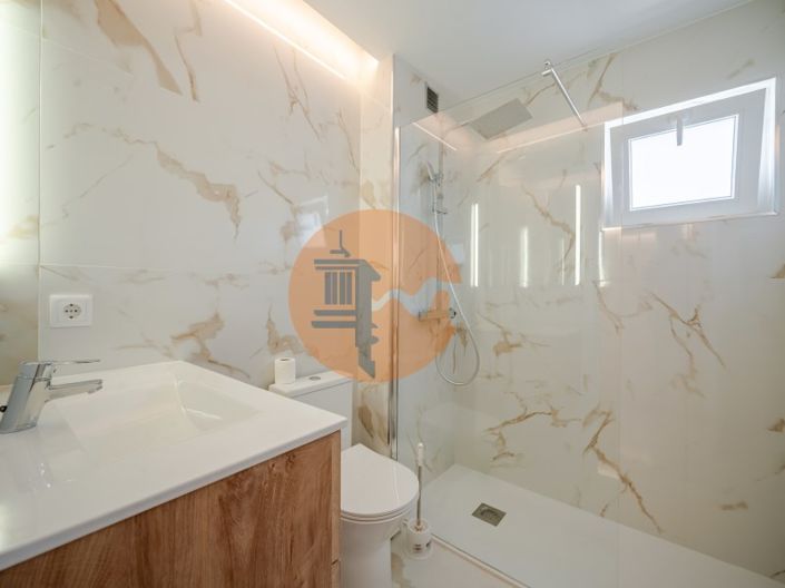 Image No.9-Appartement de 2 chambres à vendre à Vila Real de Santo António