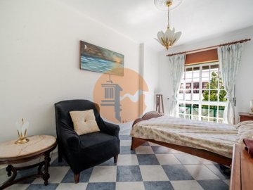 idff68c501-0000-0500-0000-000018fb44ab