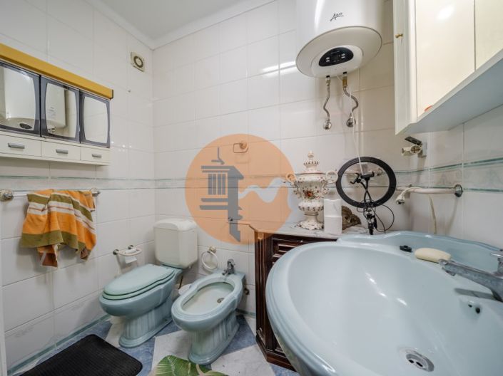 Image No.23-3 Bed Apartment for sale