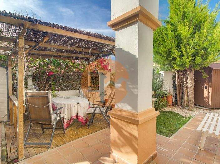 Image No.2-5 Bed House for sale