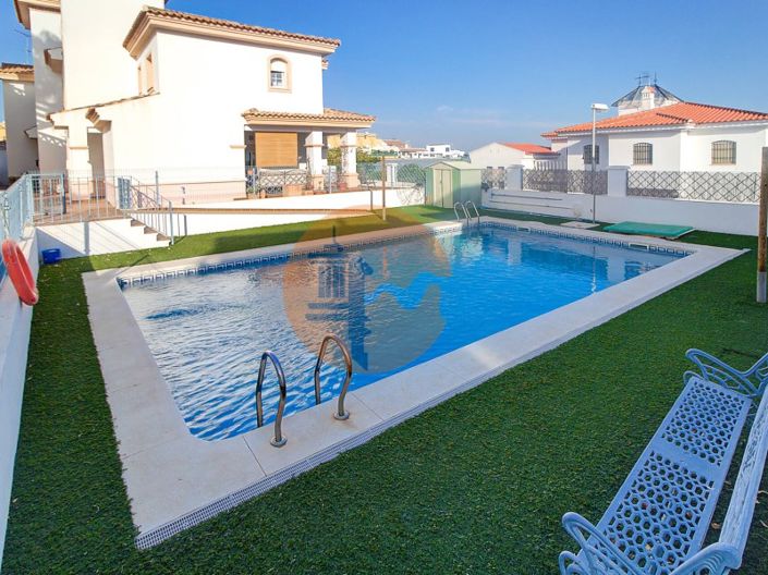 Image No.54-5 Bed House for sale