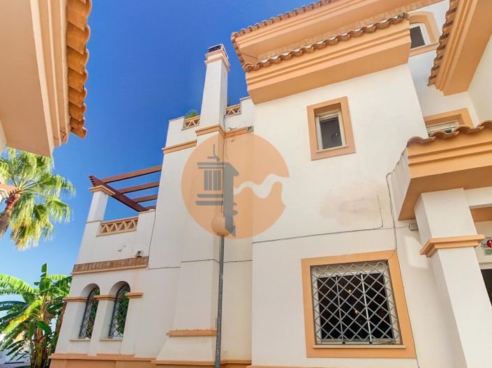 Image No.7-5 Bed House for sale