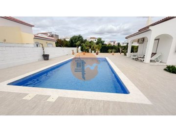 id8dcec701-0000-0500-0000-0000191739ee