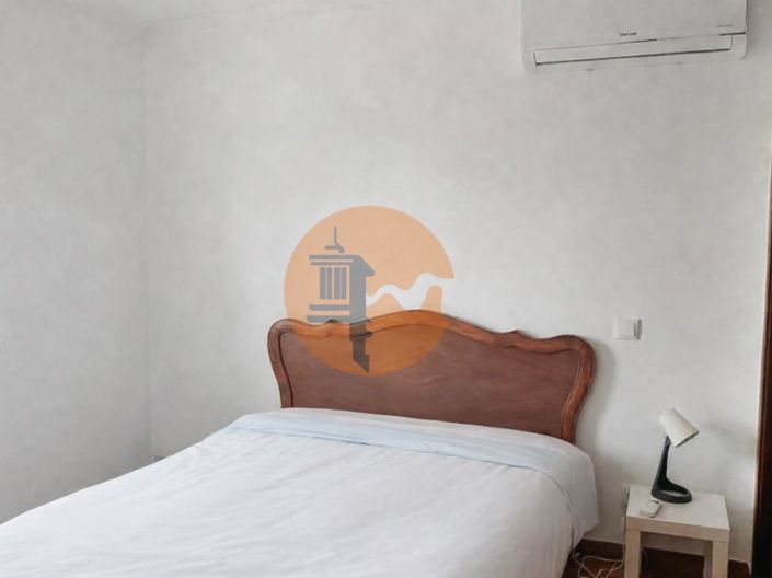 Image No.12-3 Bed House for sale