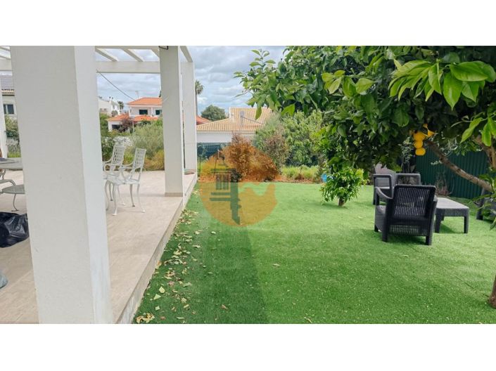 Image No.22-3 Bed House for sale