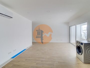 idacd0c601-0000-0500-0000-000018faa125