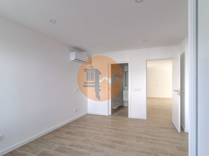 Image No.20-Appartement de 2 chambres à vendre à Vila Real de Santo António