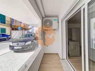 idacd0c601-0000-0500-0000-000018faa121