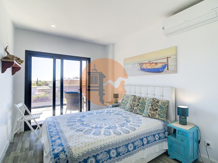 Image No.23-2 Bed Apartment for sale