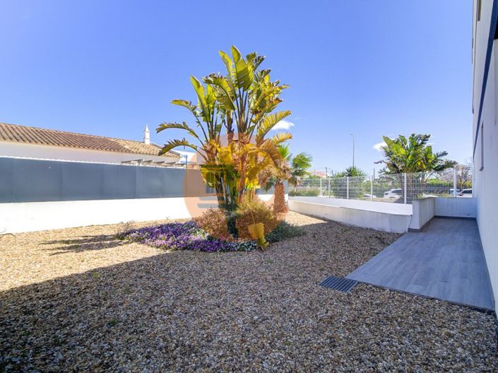 Image No.47-2 Bed Apartment for sale