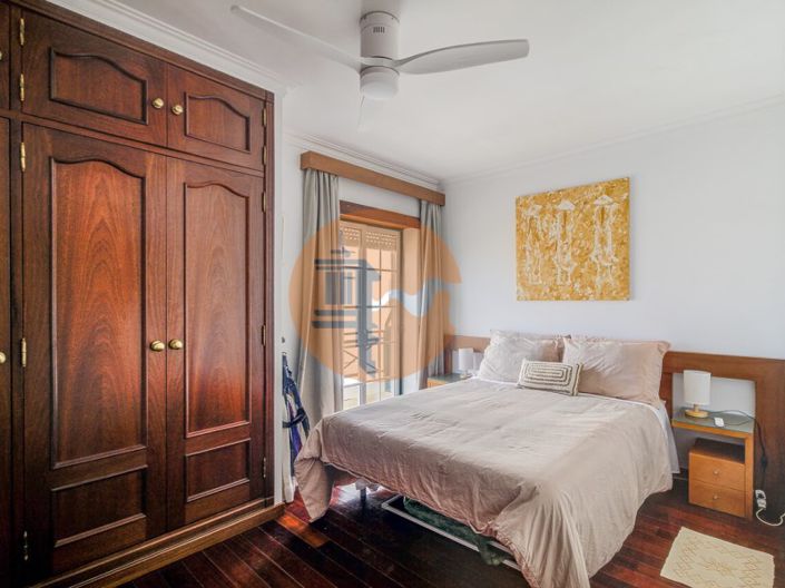 Image No.22-2 Bed Apartment for sale