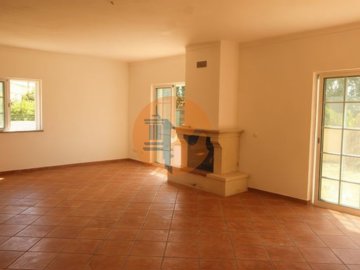 idbcfeba01-0000-0500-0000-00001917b98a